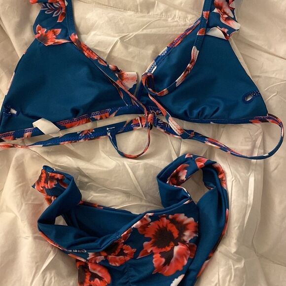 Navy Floral Bikini Size M New in Package - Picture 4 of 6